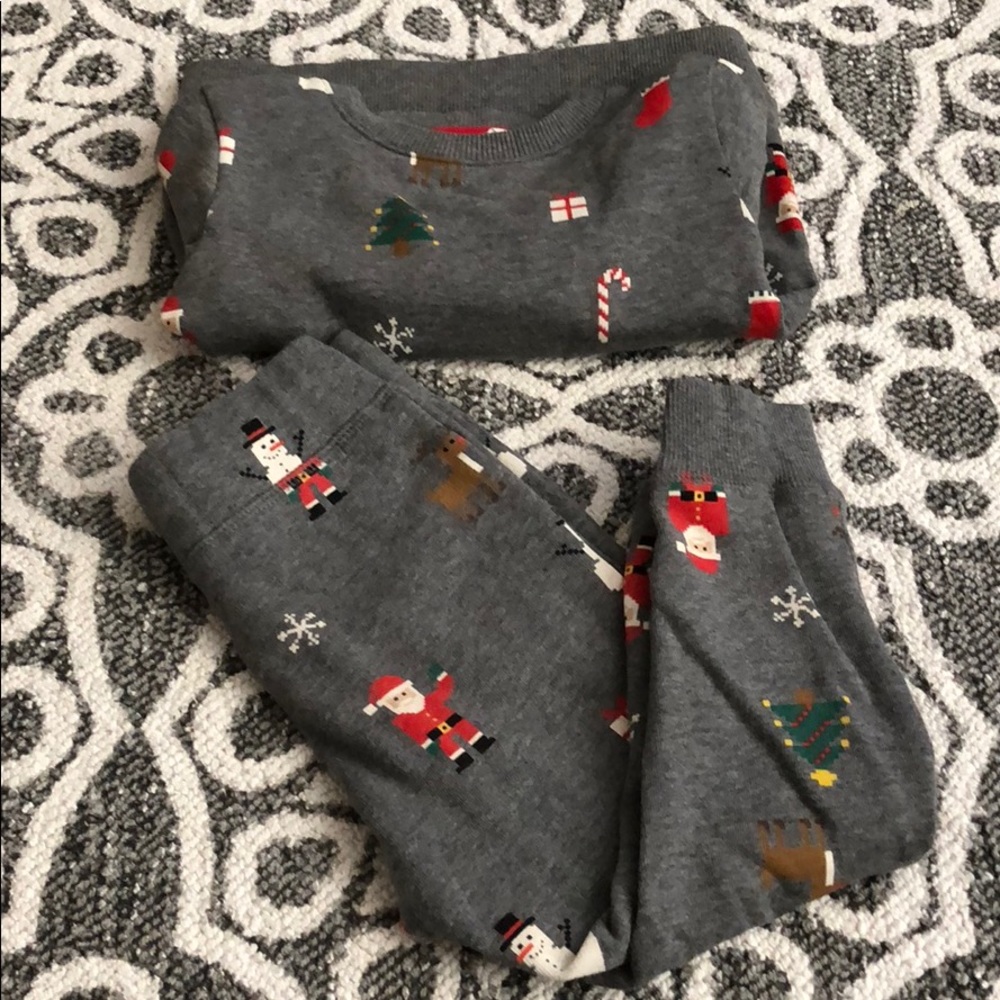 Christmas 🎄 sweater & pants set